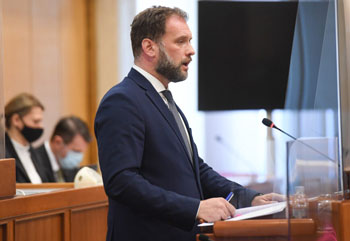 psx 20210323 103537 870x600